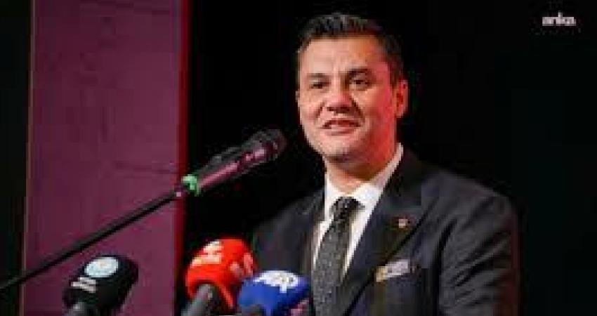 Manisa Büyükşehir Belediye Başkanı Ferdi Zeyrek'in evindeki havuzda elektrik akımına