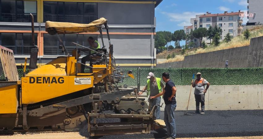 Gemlik Belediyesi Fen İşleri Müdürlüğü ekipleri, yeni yerleşim alanlarında açılan