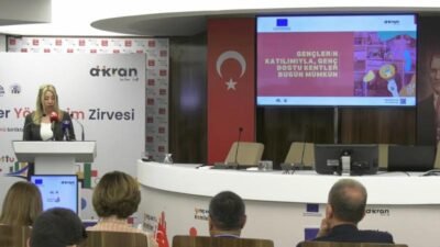 Türkiye Belediyeler Birliği'nin ev sahipliğinde düzenlenen Genç Dostu Kentler Yönetişim