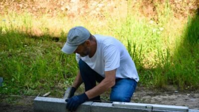 Giresun Belediyesi, hava şartlarının elverişli seyretmesiyle kent genelindeki yol, altyapı,