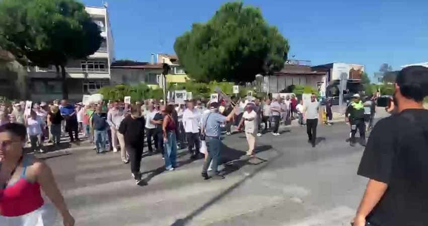 Samsun'da bisikletiyle yaya geçidinden karşıya geçerken otomobil çarpması sonucu yaşamını