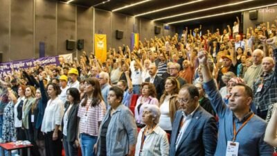 Halkevleri'nin 29. Olağan Genel Kurulu Ankara'da gerçekleştirildi. Genel Kurul'da, CHP