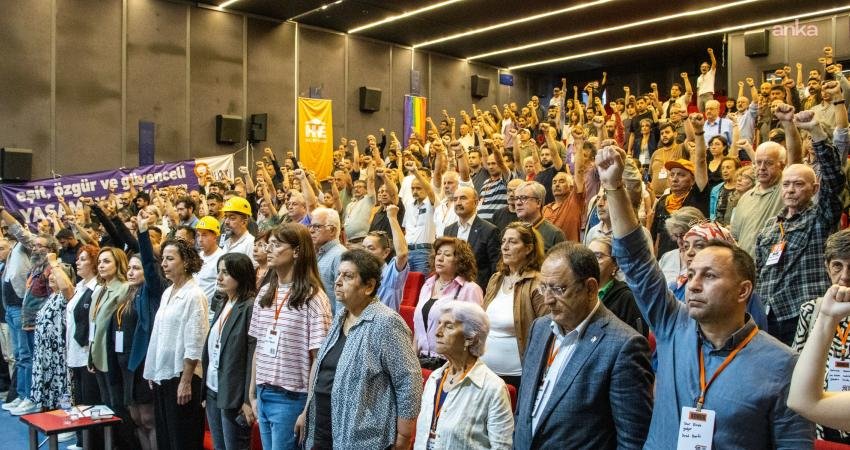 Halkevleri'nin 29. Olağan Genel Kurulu Ankara'da gerçekleştirildi. Genel Kurul'da, CHP