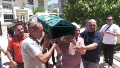 Ağrı'nın Hamur ilçesinde görev yaparken yaşamını yitiren ana sınıfı öğretmeni