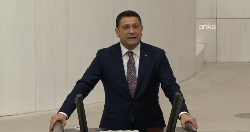 DEVA Partisi Milletvekili İdris Şahin, Melen Barajı Projesi'nin belirlenen tarihlerde bitirilemediğini,