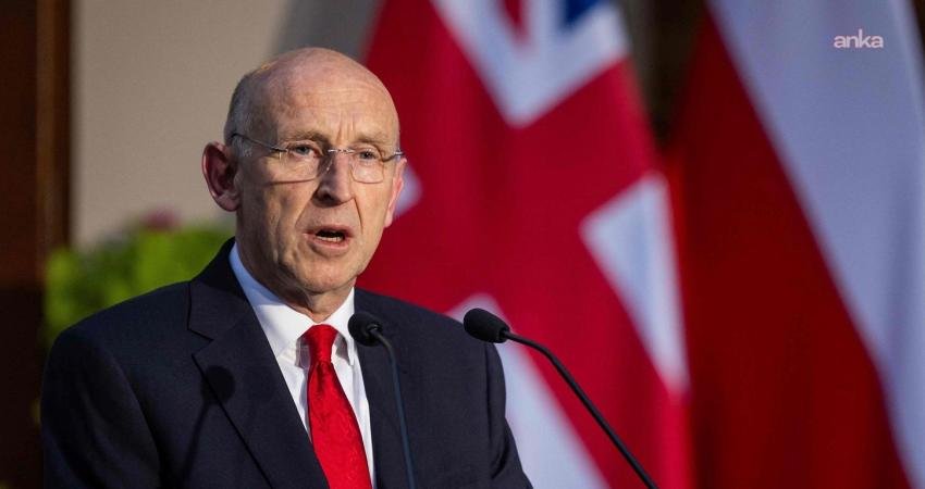 İngiltere Savunma Bakanı John Healey, savunma harcamalarına ilişkin yaşanan görüş