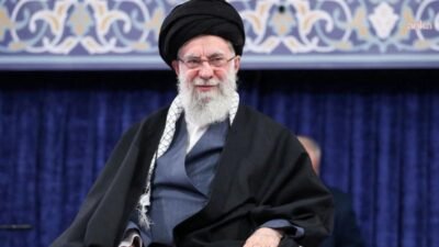 İran, hayatını kaybeden eski Ruhani Lider Ali Hamaney için 4