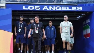 İran Futbol Takımı Teknik Direktörü Emir Galenoyi, Yeni Zelanda ile