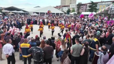 Isparta Uluslararası Gül Festivali, birbirinden renkli etkinliklerle devam ediyor. Kentin