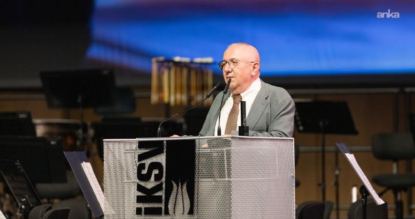 54. İstanbul Müzik Festivali’nin açılışında Onur Ödülü’nü alan besteci Turgay