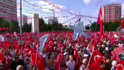 İYİ Parti Genel Başkanı Müsavat Dervişoğlu, "Siyasi ikballeri için devletin