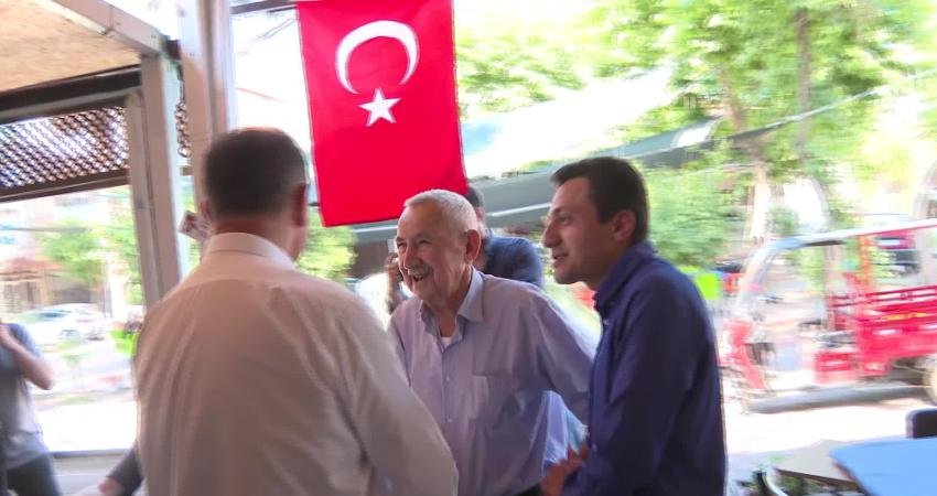 İzmir Büyükşehir Belediye Başkanı Cemil Tugay, İzmir Büyükşehir Belediyesi ve