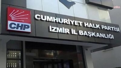 İzmir Büyükşehir Belediye Başkanı Cemil Tugay'ın Cumhuriyet Halk Partisi'nden (CHP)