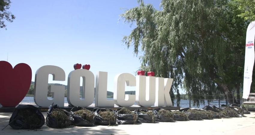 İzmir Büyükşehir Belediyesi ekipleri, Ödemiş’teki Gölcük Gölü’nde su kalitesini ve