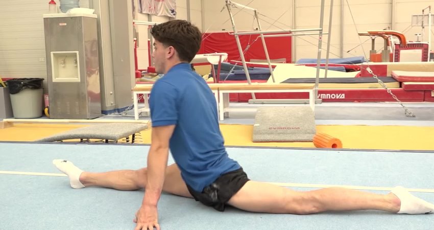 İzmir Büyükşehir Belediyesi Spor Kulübü’nün milli jimnastikçisi Altan Doğan, World