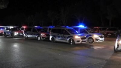 İçişleri Bakanlığı, İzmir merkezli 12 ilde FETÖ'ye yönelik düzenlenen eş