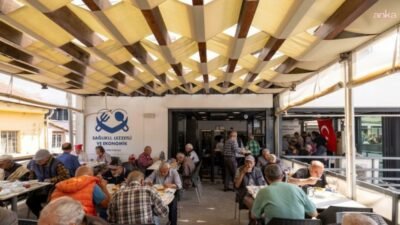 İzmir Büyükşehir Belediyesi’nin sosyal belediyecilik anlayışıyla hizmete açtığı Kent Lokantaları