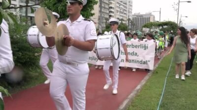 Yeşilay İzmir Şubesi ile İzmir İl Milli Eğitim Müdürlüğü iş