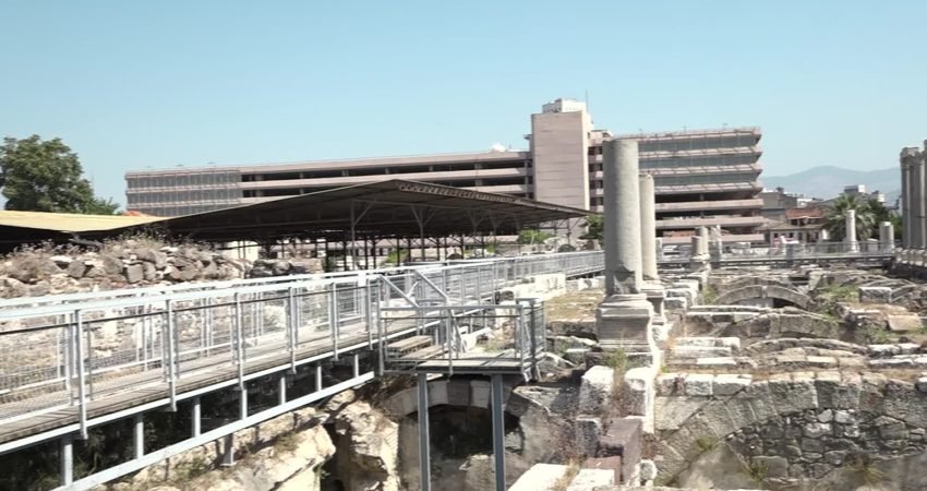 İzmir Büyükşehir Belediyesi, çocukların kültürel miras bilinci kazanması amacıyla başlattığı