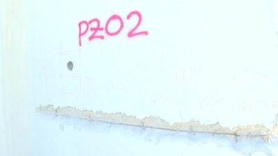 2020 İzmir depreminin ardından kullanıma kapatılan Kültürpark Paraşüt Kulesi için