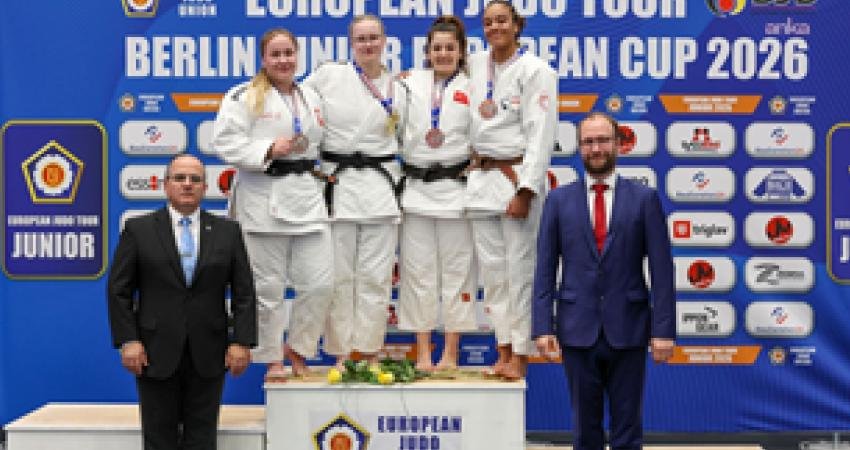 İzmir Büyükşehir Belediyesi Spor Kulübü’nün milli judocusu Sema Mete, Berlin