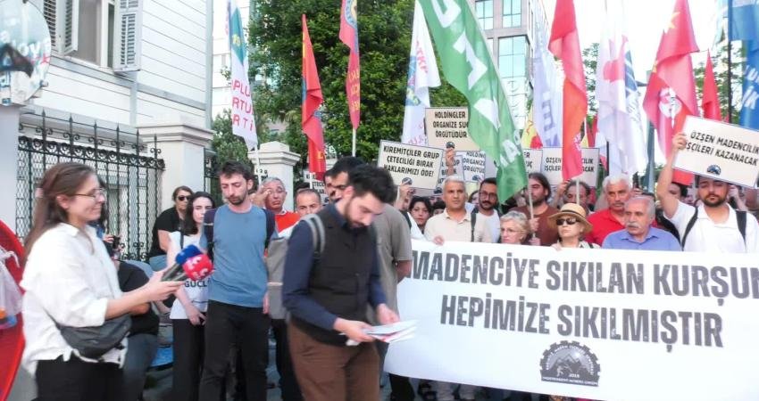 Edirne Uzunköprü’de, Kiremitçiler Grup’a bağlı Özşen Madencilik önünde günlerdir devam