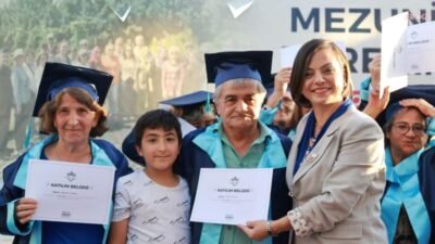 Karabağlar Belediyesi’nin 60 yaş ve üzeri vatandaşlar için hayata geçirdiği