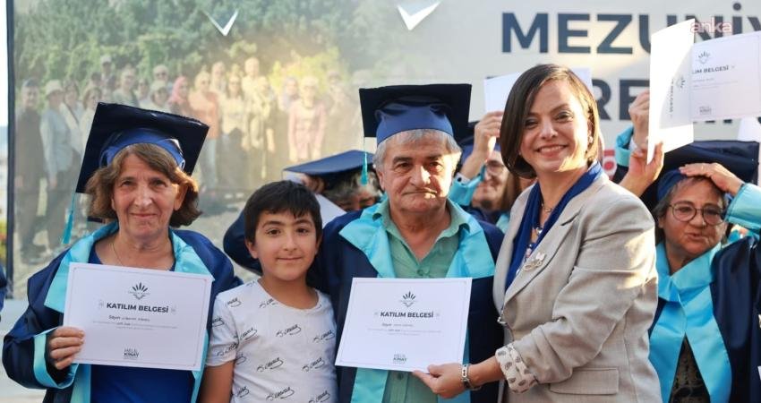 Karabağlar Belediyesi’nin 60 yaş ve üzeri vatandaşlar için hayata geçirdiği