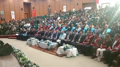 Kars’ta, Kafkas Üniversitesinde eğitim öğretim gören 4 binin üzerinde öğrenci,
