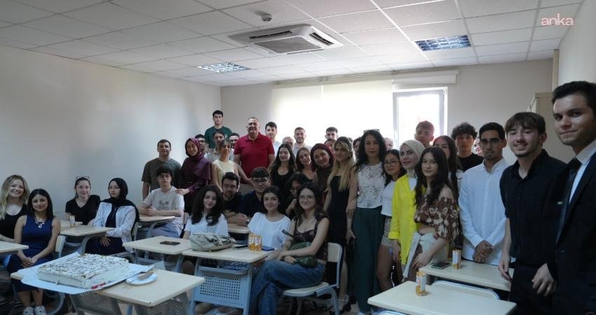 Kartal Belediyesi, bu hafta sonu gerçekleştirilecek Yükseköğretim Kurumları Sınavı (YKS)