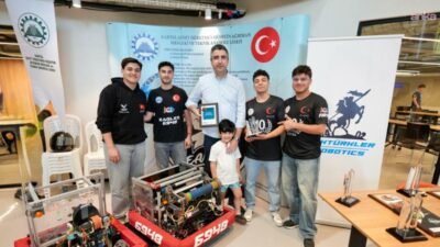 Kartal Belediyesi Bilim, Mühendislik ve Teknoloji Merkezi Makina Hangar'da düzenlenen