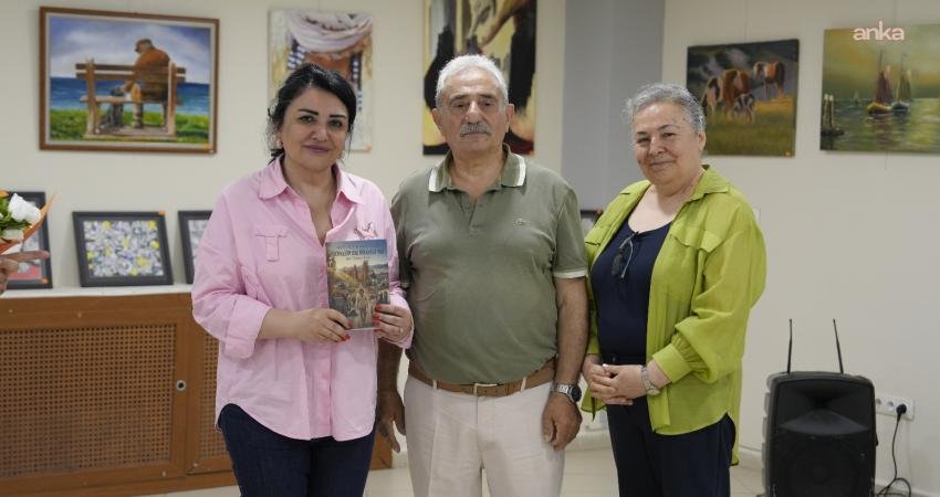 Kartal’da “Renklerin ve Satırların İzinde” adlı sergi ve imza günü kapılarını açtı Kartal Belediyesi ev sahipliğinde, Karakurt ailesinin imzasını taşıyan "Renklerin ve