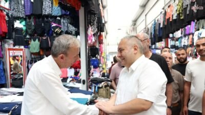 Keçiören Belediye Başkanı Mesut Özarslan, Osmanlı Halk Pazarı’nı ziyaret ederek