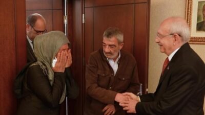 CHP Genel Başkanı Kemal Kılıçdaroğlu, evsiz kaldıkları için CHP Altındağ