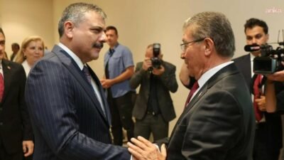 KKTC Başbakanı Ünal Üstel, İçişleri Bakanı Mustafa Çiftçi'yi kabul etti.