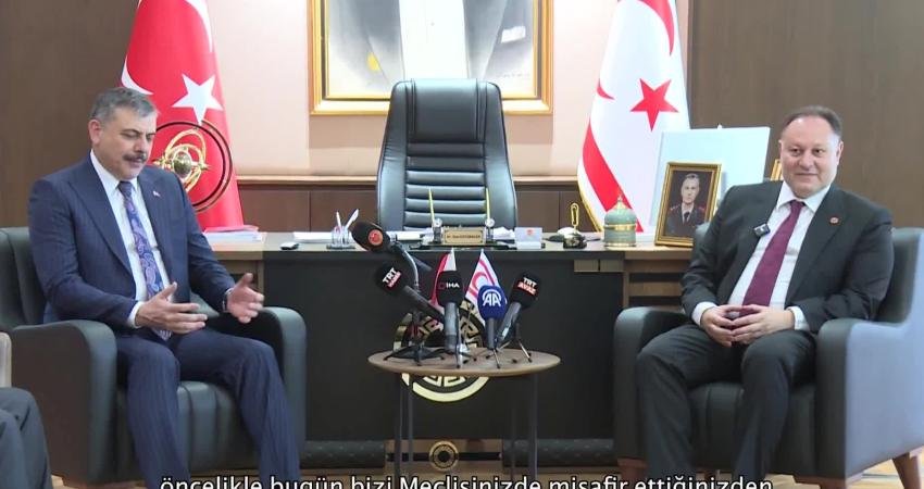 KKTC Cumhuriyet Meclisi Başkanı Öztürkler, İçişleri Bakanı Çiftçi’yi kabul etti KKTC Cumhuriyet Meclisi Başkanı Ziya Öztürkler, İçişleri Bakanı Mustafa Çiftçi