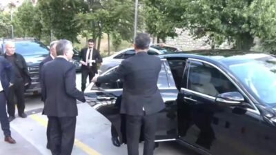 Koç Topluluğu'nun kuruluşunun 100. yılı Ankara'da törenle kutlandı. Törenin açılışında
