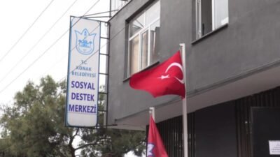 Konak Belediyesi’nin dayanışmayı büyüten hizmeti Giysi Market, evlenecek çiftler için