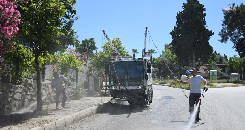 Kuşadası Belediyesi, kent genelinde yürüttüğü temizlik çalışmalarının kalitesini artırmak ve