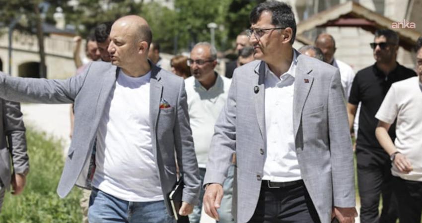 Kütahya Belediye Başkanı Eyüp Kahveci, kentin farklı noktalarında yürütülen çalışmalar