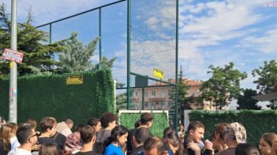 Liselere Geçiş Sistemi (LGS) kapsamındaki merkezi sınav, yurt içinde ve