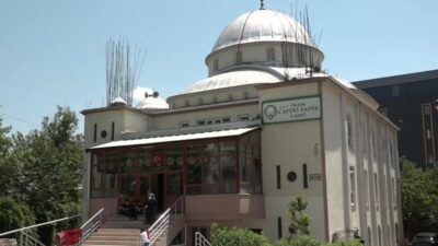 Hz. Hüseyin ve 72 yareninin Kerbela’da şehit edilişlerinin Hicrî 1387’nci