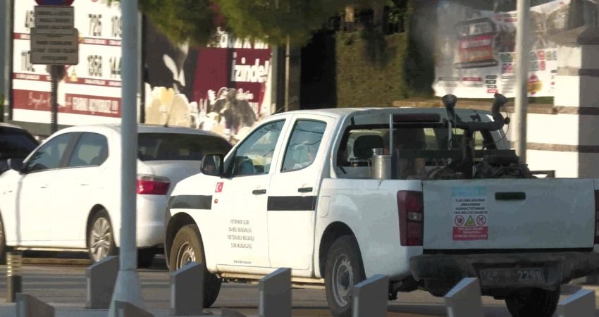 Manisa Büyükşehir Belediyesi, il genelinde haşere ve vektörlerle mücadele çalışmalarını