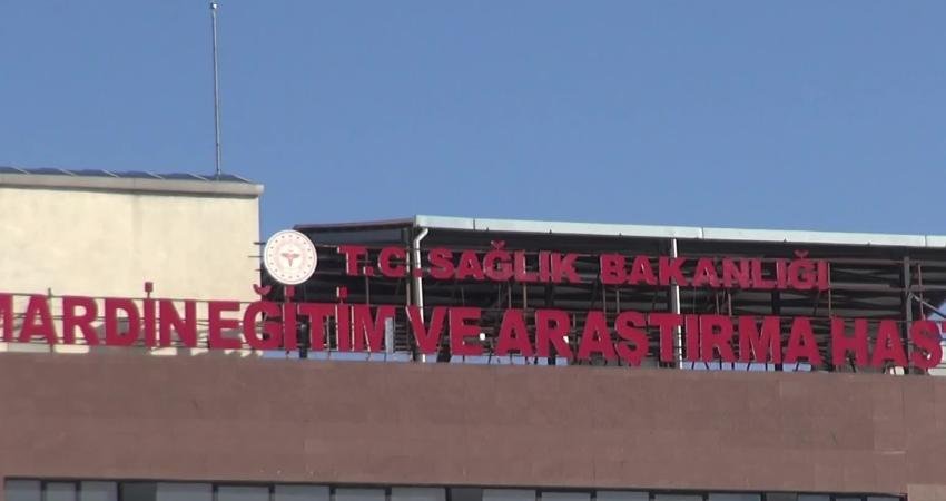 Mardin'in Artuklu ilçesinde 50 yaşındaki Mehmet Şükrü Akyol, çalıştığı inşaatın