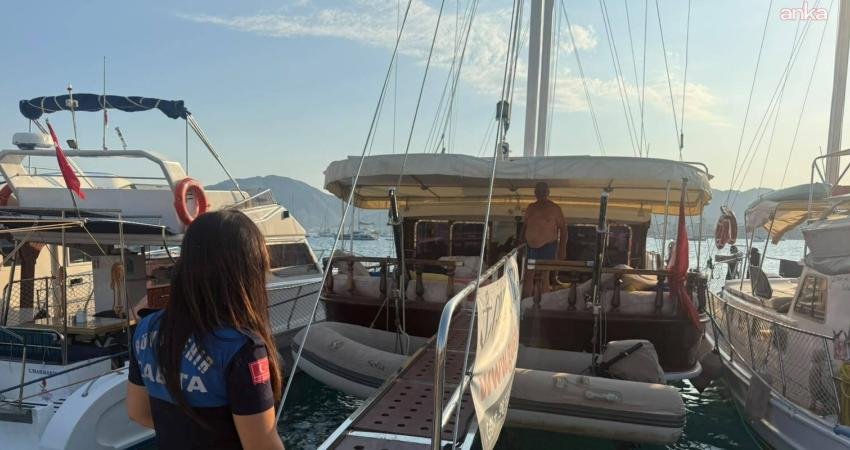 Marmaris’in gözbebeği Yat Limanı için ortak sorumluluk çağrısı Marmaris Belediyesi, sezon yoğunluğunun başlamasıyla birlikte Yat Limanı’nda çevre temizliğinin