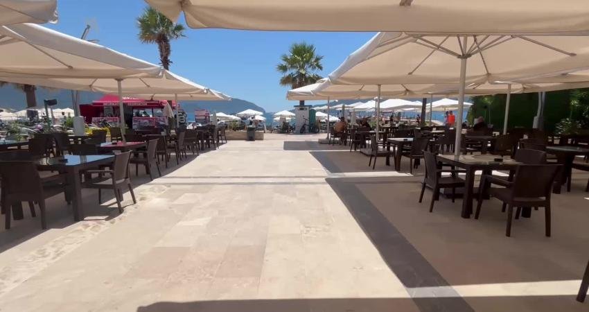 Muğla’nın turizm cenneti Marmaris’te yıllardır tartışma konusu olan sahil kullanımıyla
