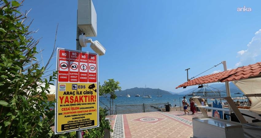 Marmaris Belediyesi'nin yaya güvenliğini artırmak ve trafiğe kapalı alanlarda düzeni