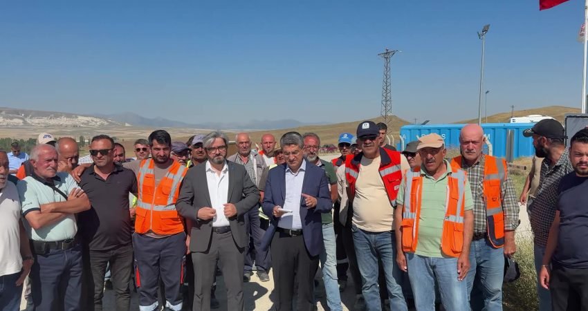 Yeni Yol Grup Başkanı Mehmet Emin Ekmen, Ankara-İzmir Yüksek Hızlı Tren