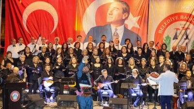Menteşe Belediyesi tarafından düzenlenen "Anadolu’nun Sesi" konserinde, Türk müziğinin unutulmaz