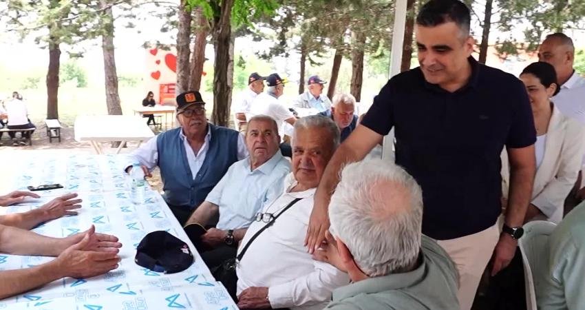 Mersin Büyükşehir Belediyesi, Babalar Günü dolayısıyla şehit babaları, gaziler ile
